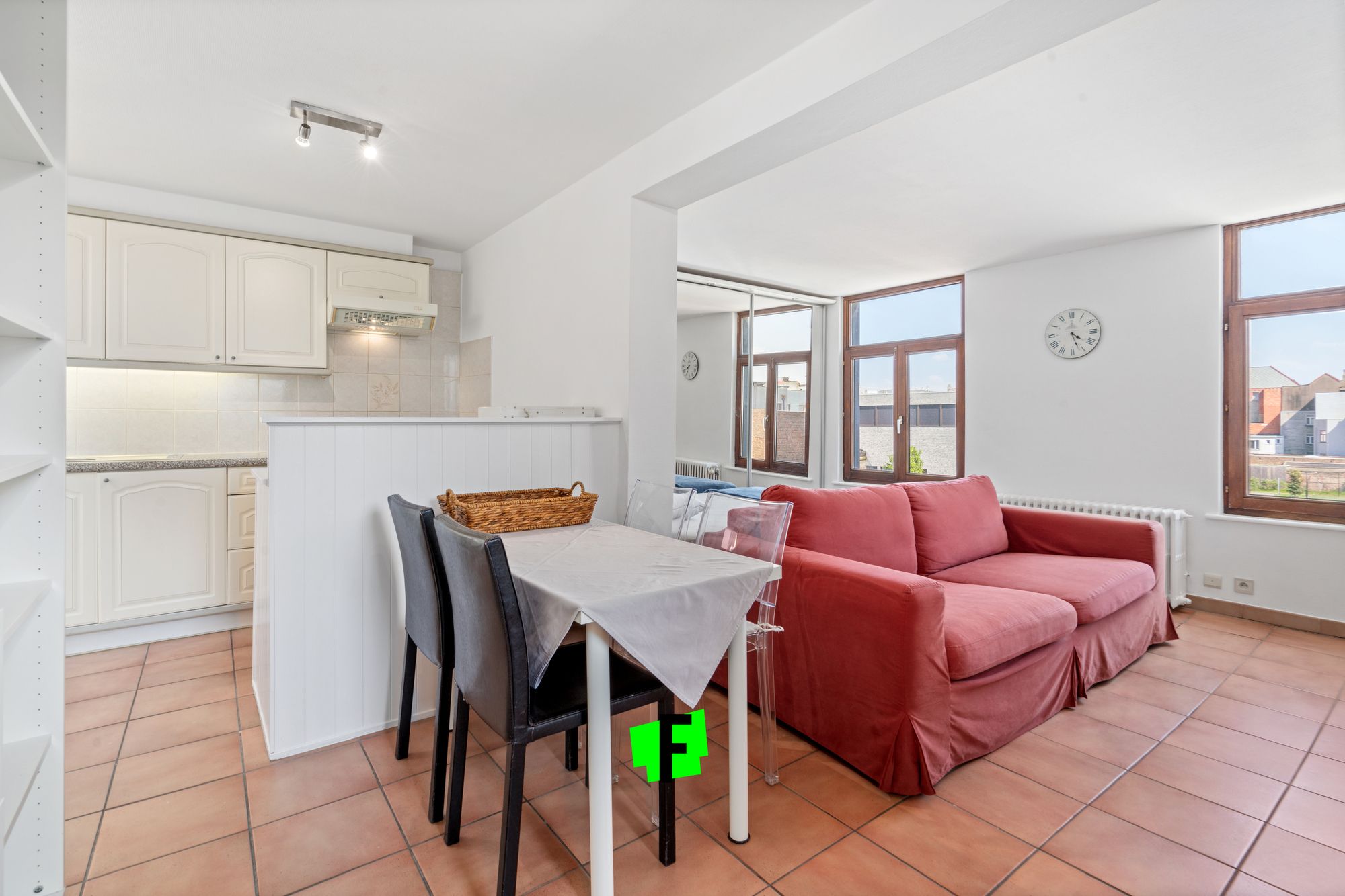 Semi-gemeubelde studio op centrale locatie te Blankenberge - foto 4