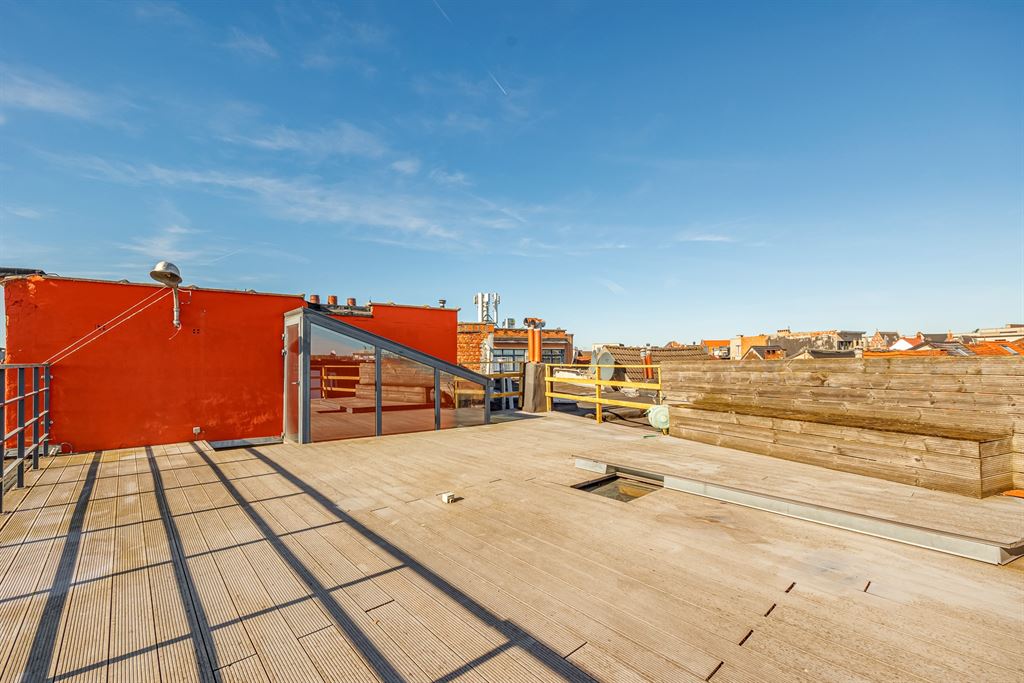 Uitzonderlijke woning met bijzonder magazijn - foto 5