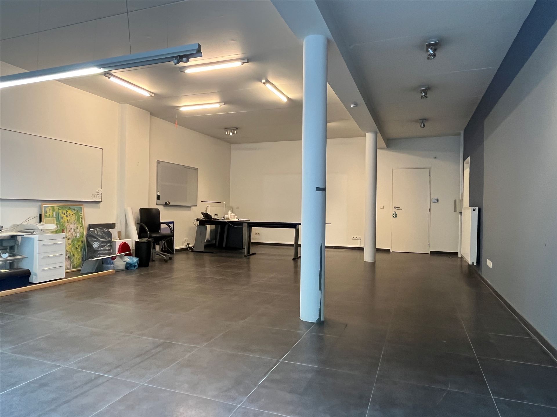 Commercial à louer à Puurs - photo 5