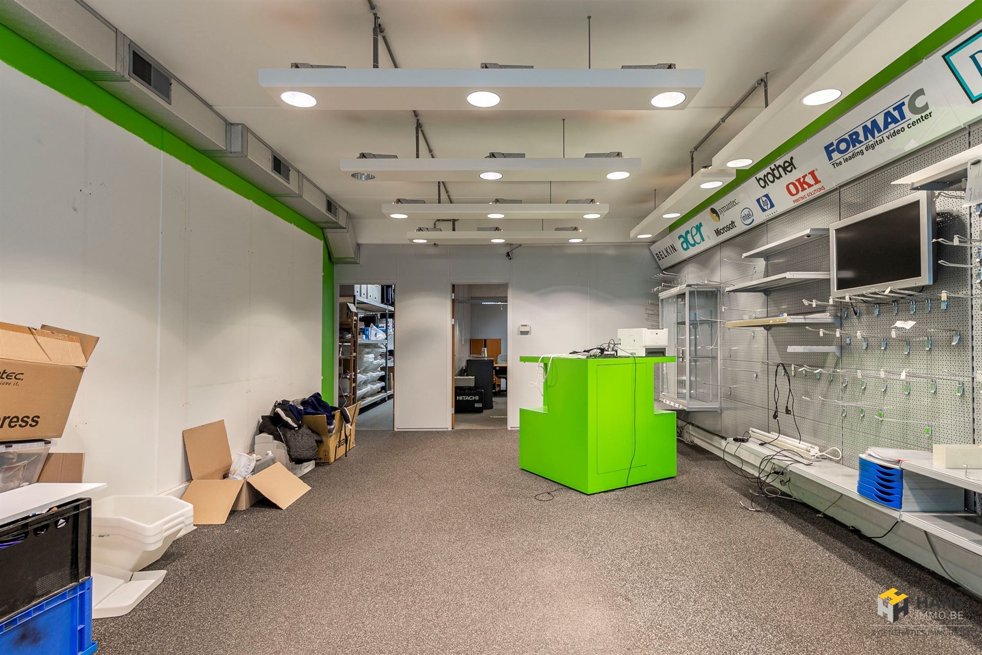 Handelsgelijkvloers (502 m²) met een waaier aan mogelijkheden in Merksem. - foto 3