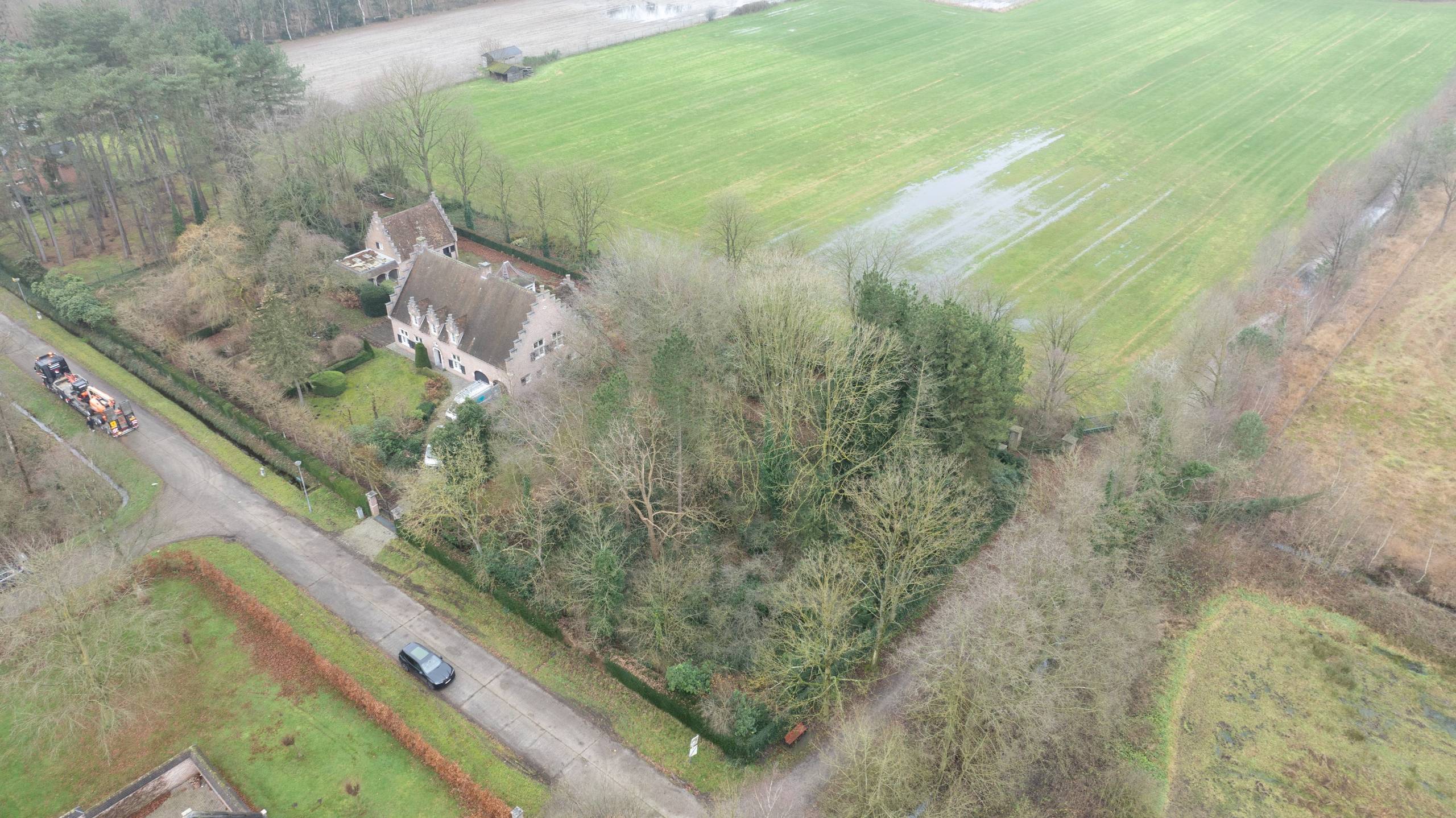 Mooi gelegen bouwgrond van ca. 2.133 m² met weids uitzicht achteraan te Oud-Turnhout - foto 3
