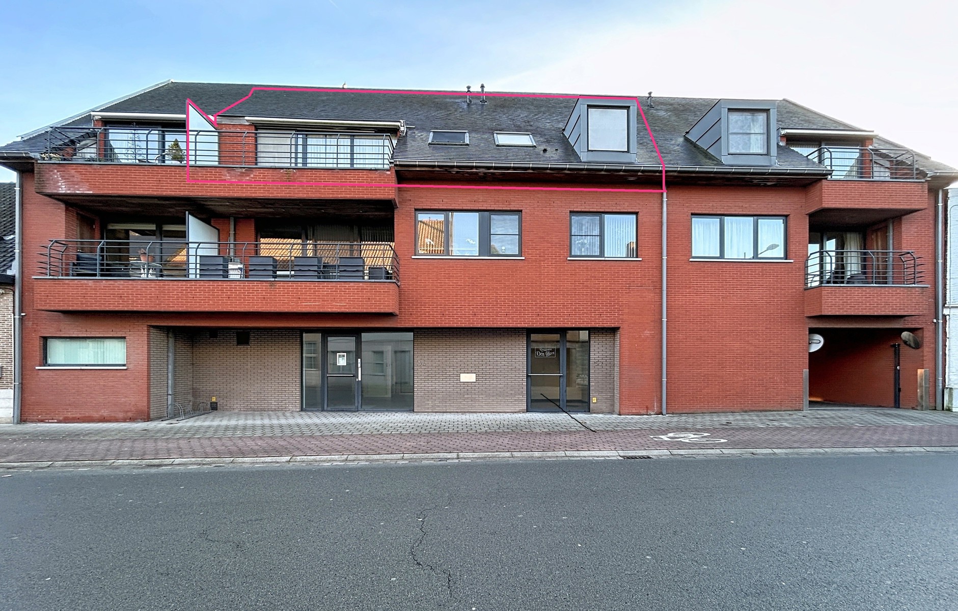 Energiezuinig appartement met 1 slaapkamer, terras en garage - foto 1