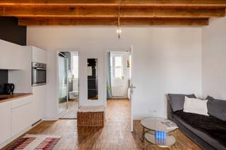 Er zijn van die buurten die je niet kan uitleggen, maar die je moet beleven. Stads en dorps tegelijk en Park Spoor Noord/Oost op wandelafstand...