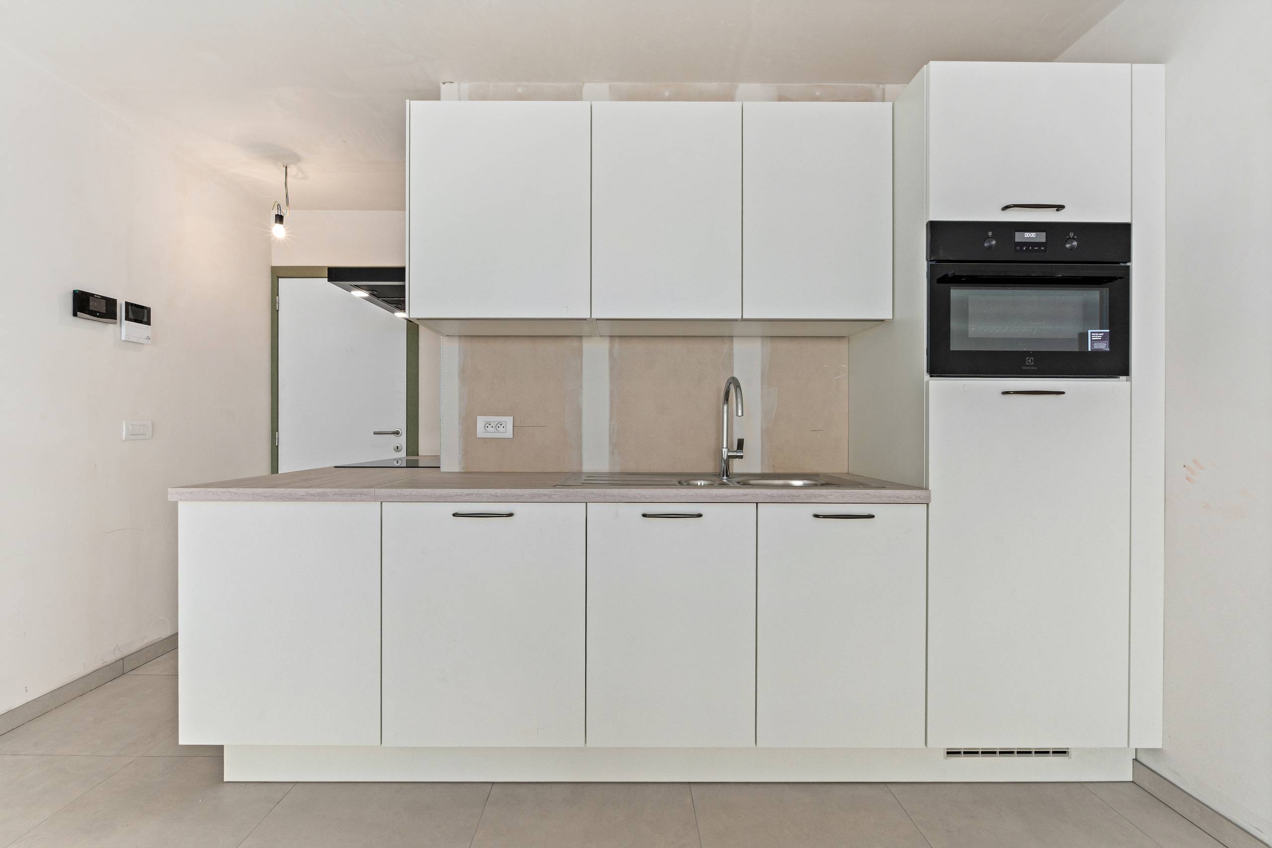 Nieuwbouw, 1 slaapkamer appartement te huur in de Panne - foto 4