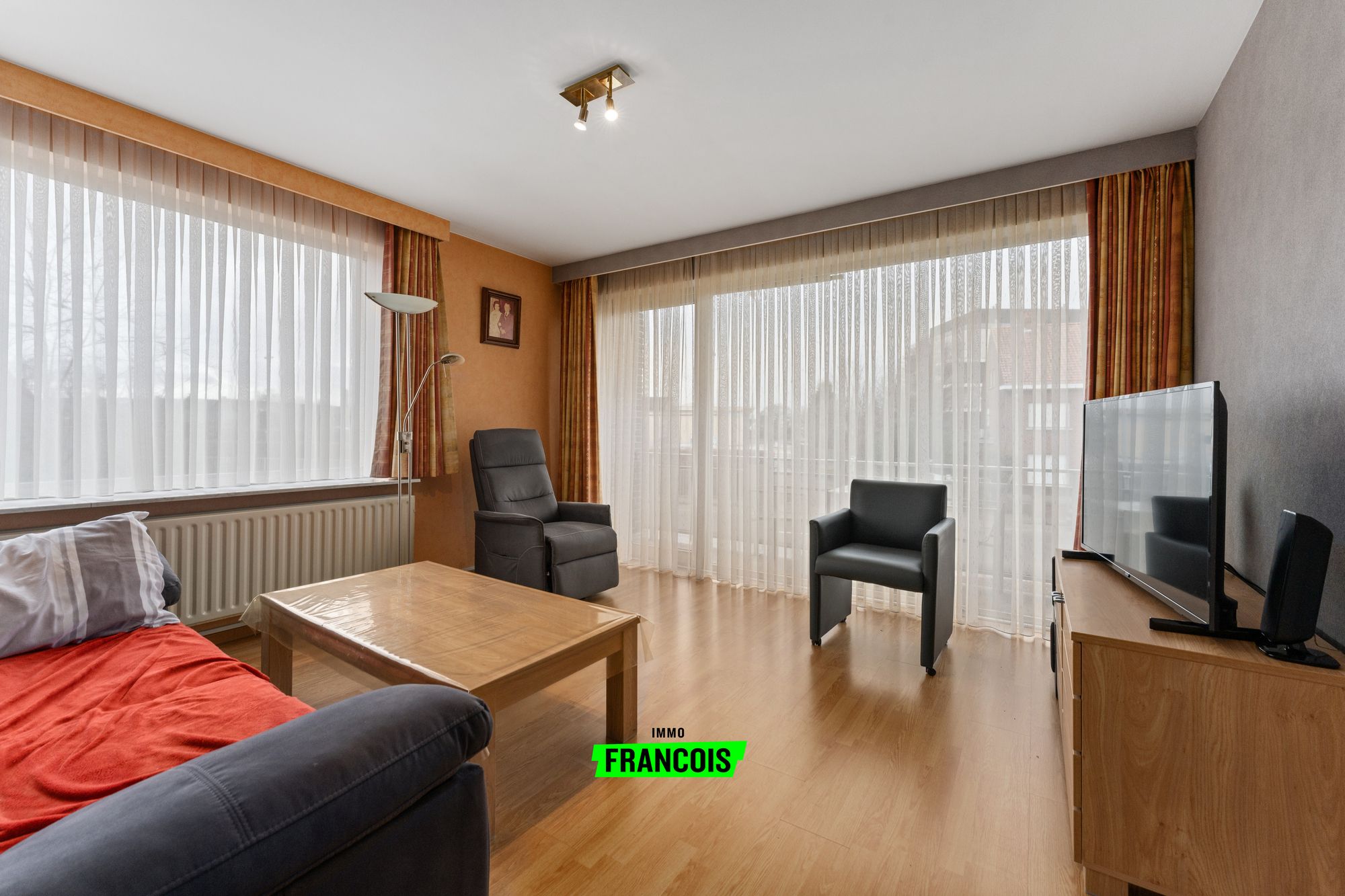 Instapklaar appartement te koop in Roeselare met garage - foto 2