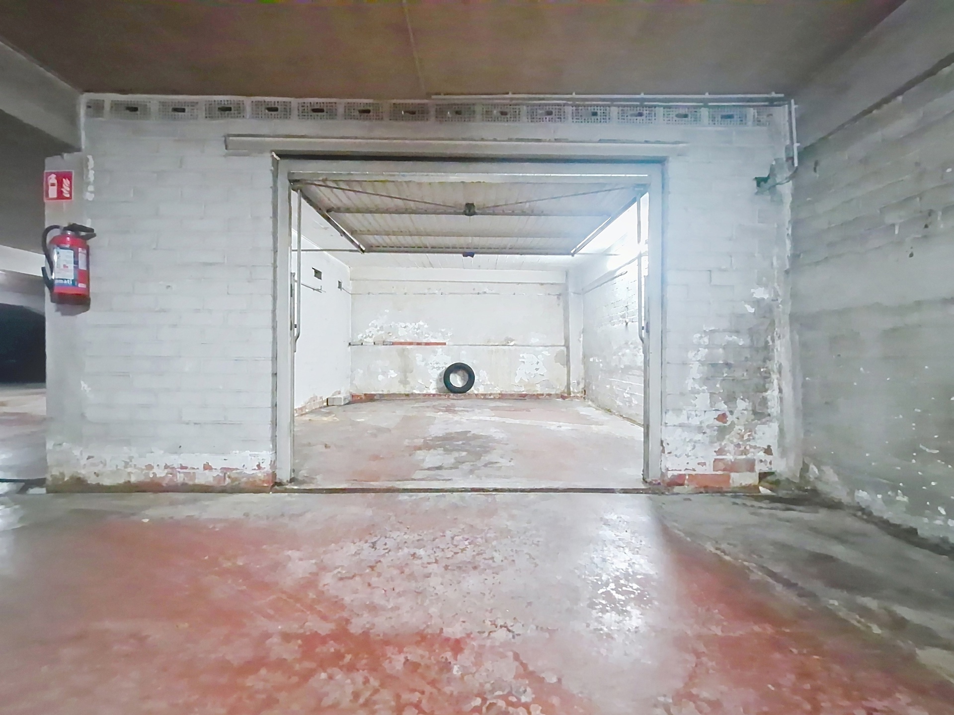 Garagebox met 2 staanplaatsen - foto 3