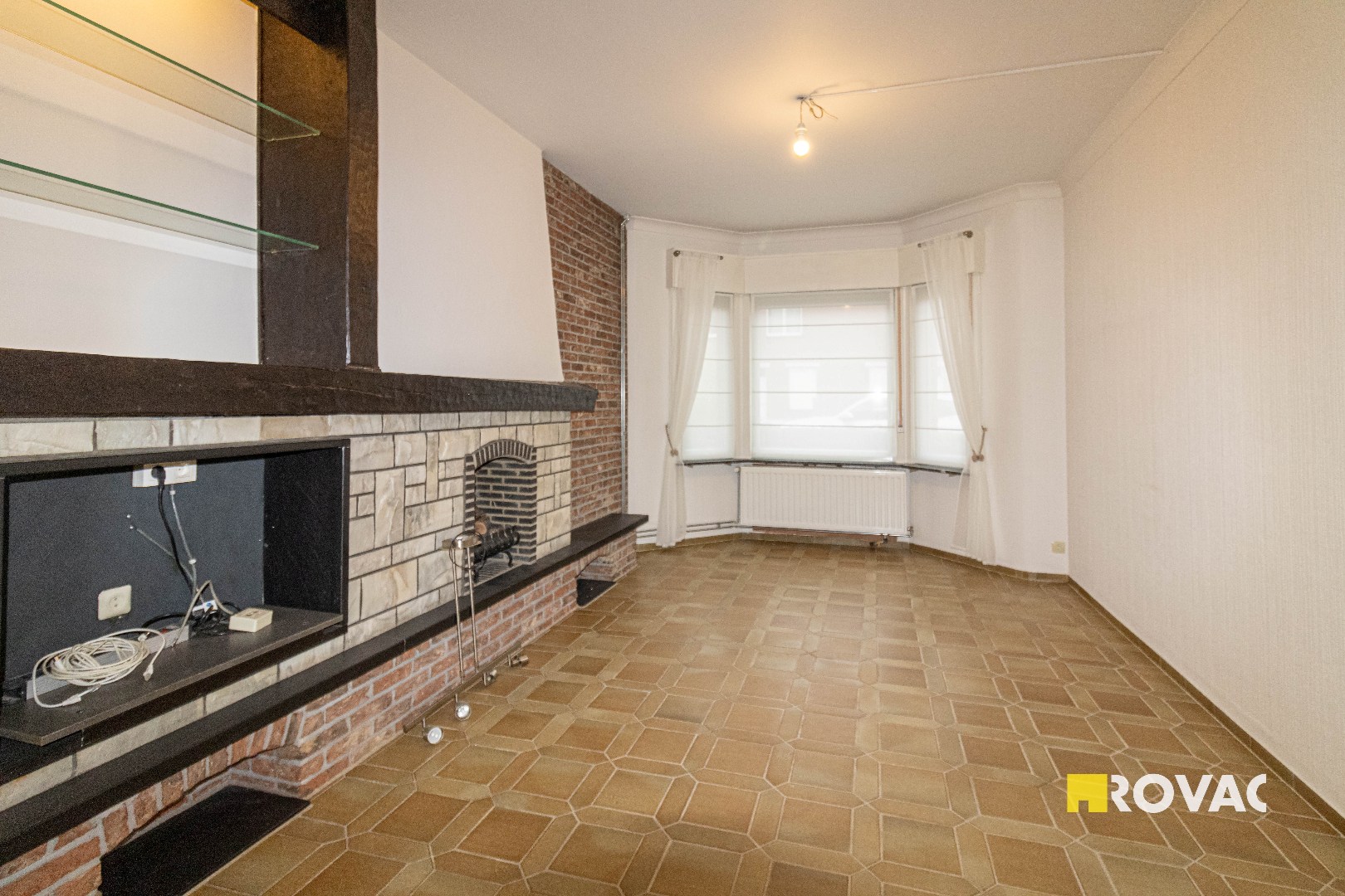 Zeer verzorgde en karaktervolle halfopen bebouwing met tuin en garage - foto 5