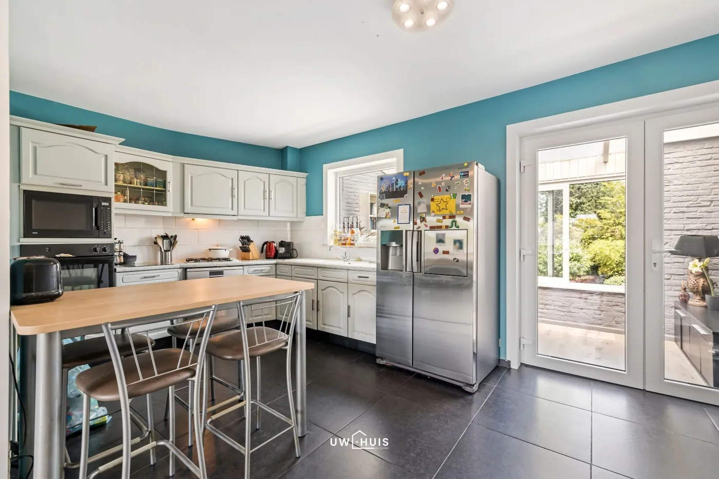 Instapklare rijwoning (bel-étage) met drie slaapkamers, zolder, tuin én garage te huur in Sint-Niklaas - foto 4