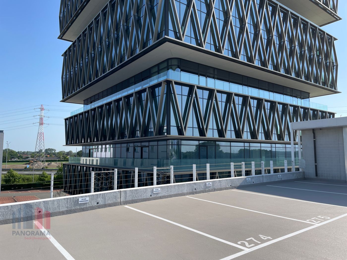 Nieuwbouwkantoor op toplocatie langs de E403 te Roeselare - photo 1