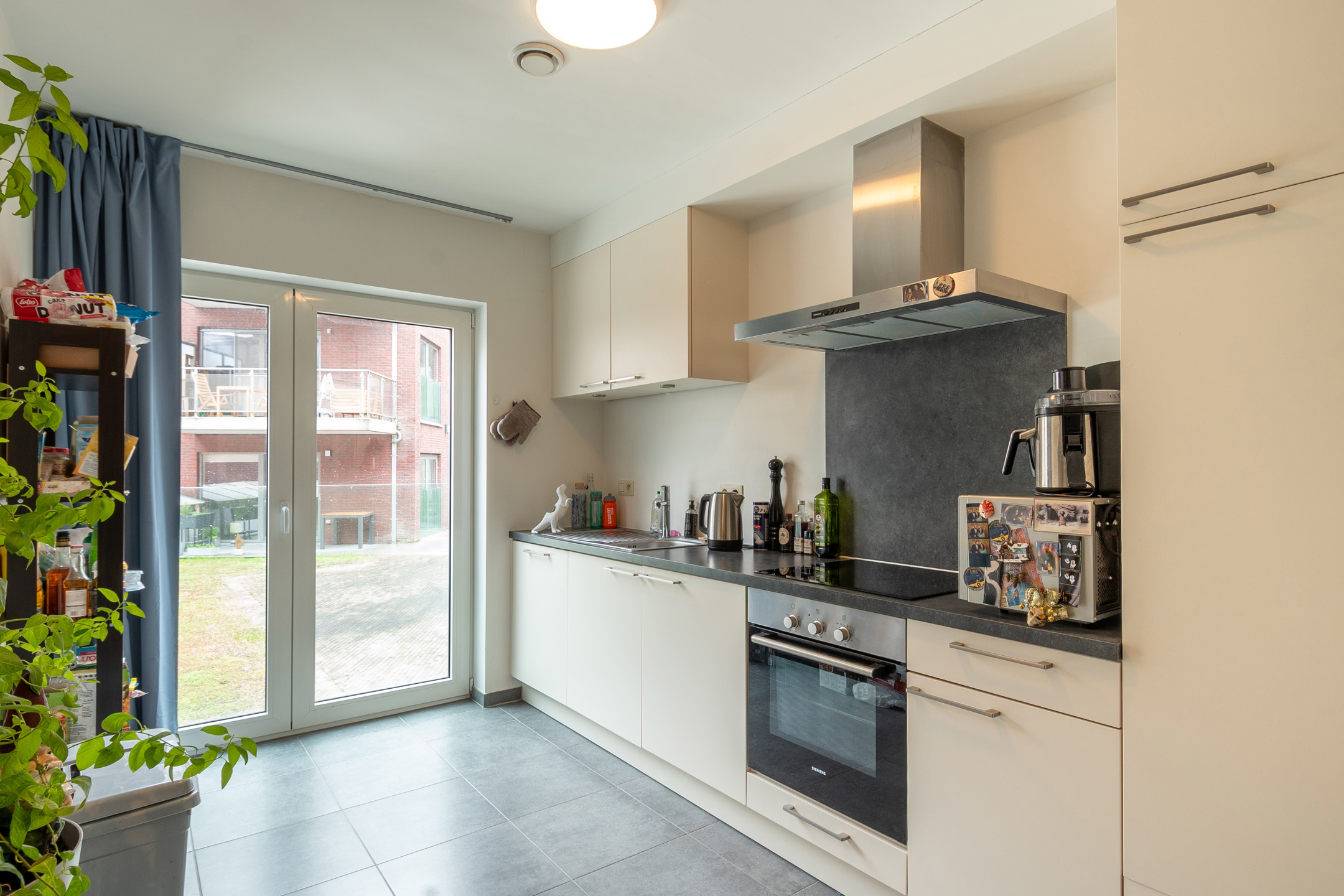 Top gelegen starters appartement met terras, aan het water  - foto 5