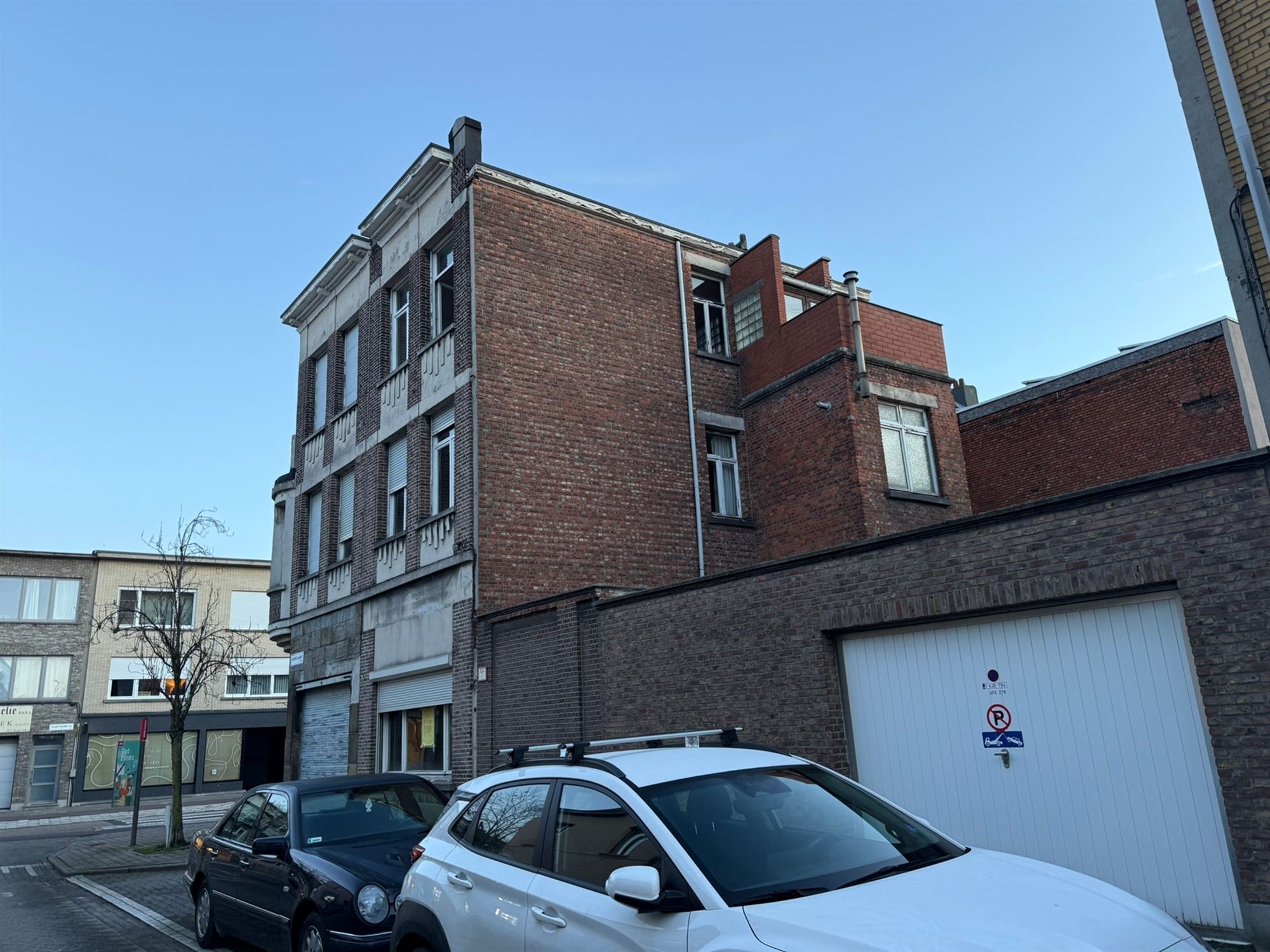 Vergund projectgebouw voor 6 appartementen + handel - foto 2