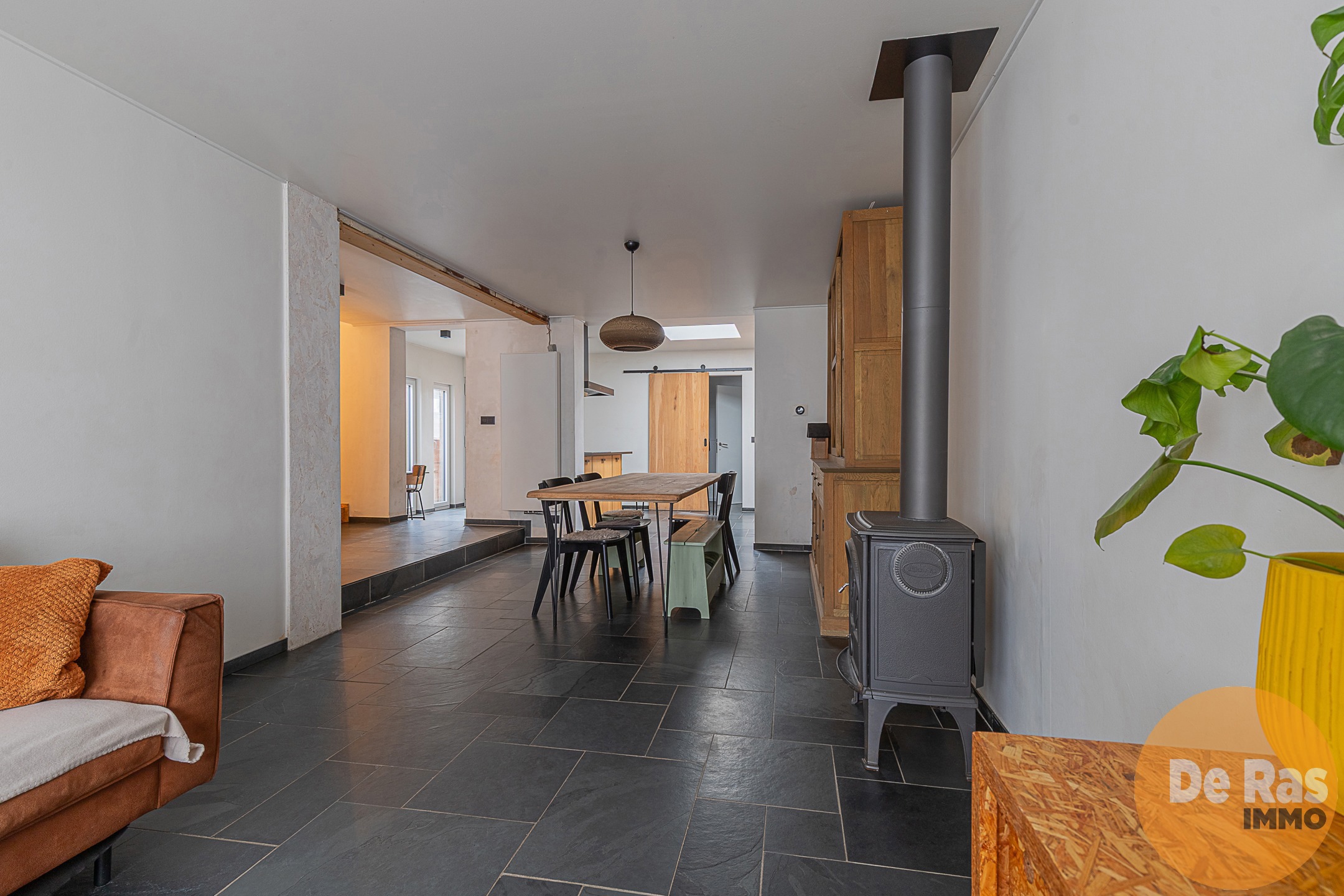 HAALTERT - woning met 3 slpk en leuke tuin! - foto 2