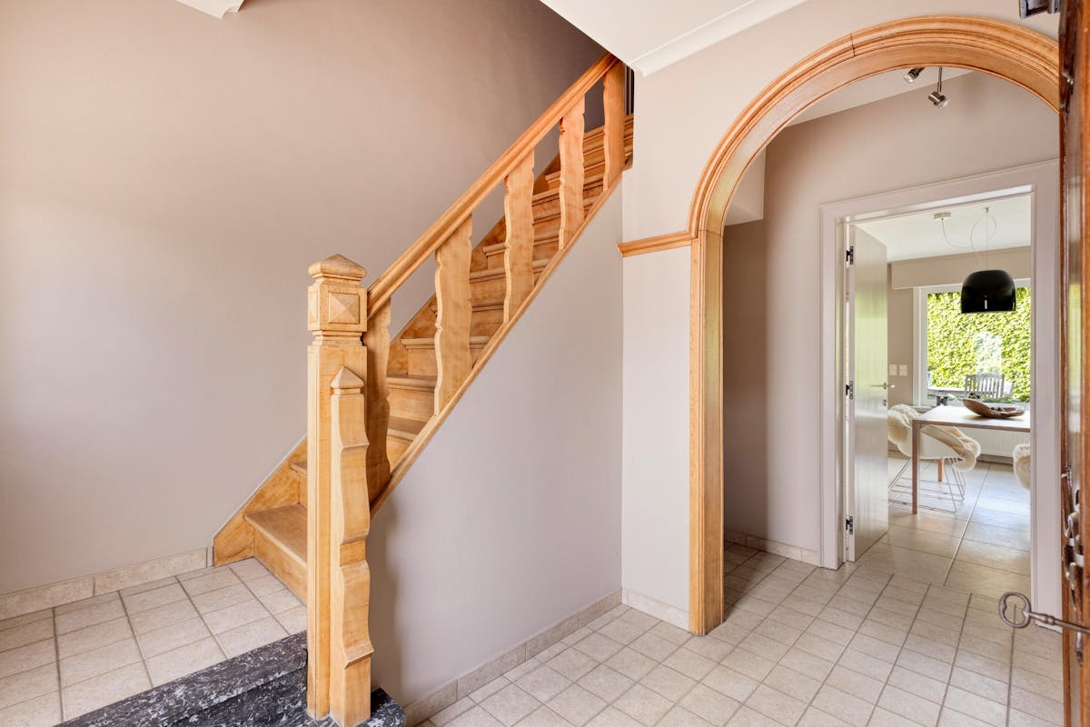 Maison unique au cœur d'Ursel : caractère, espace et opportunités inédites - photo 4