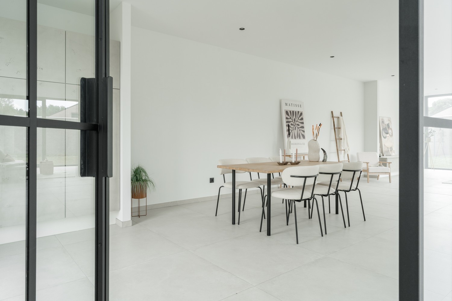 Prachtige moderne villa met 4 slaapkamers op een perceel van 700 m² te Lommel - foto 4