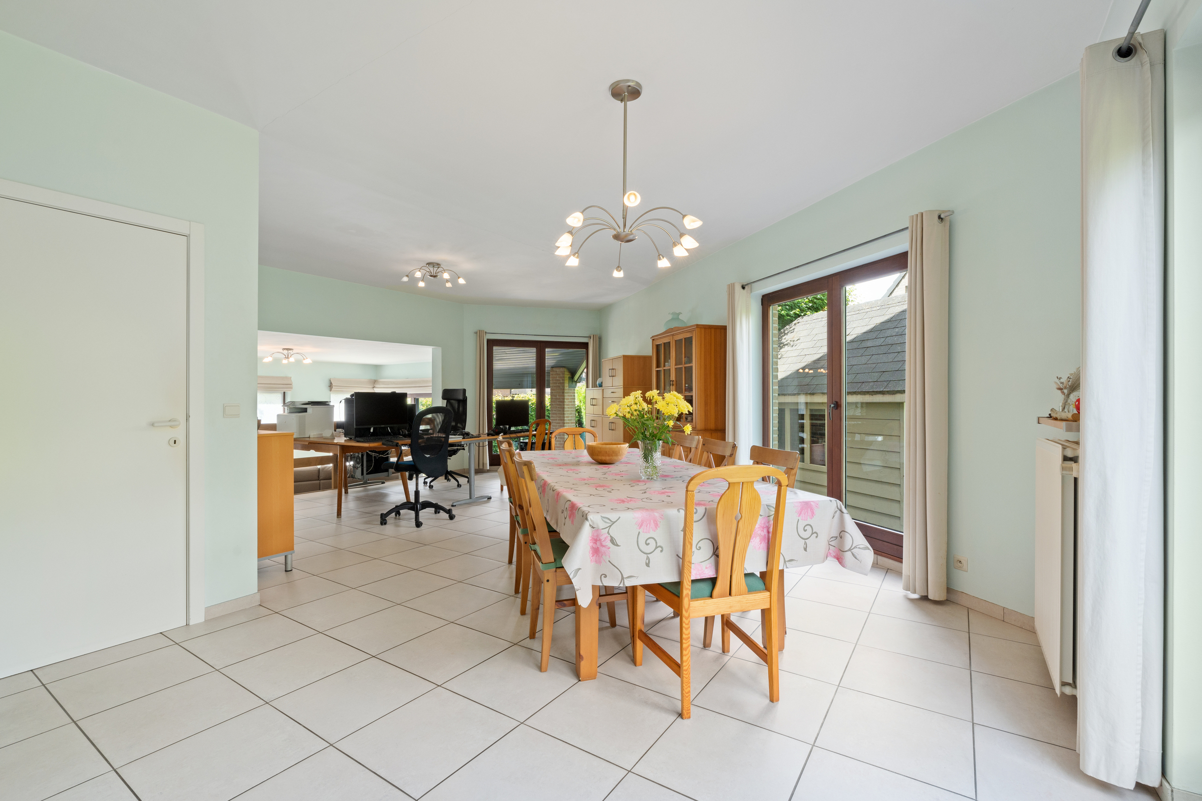 Te koop in Meise, ruime woning met 4 slaapkamers - foto 2