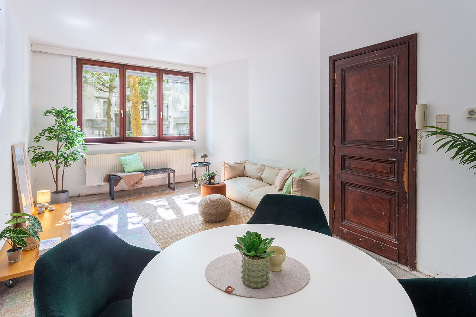 Woning met 6 slaapkamers, volledig naar eigen smaak renoveren - foto 5