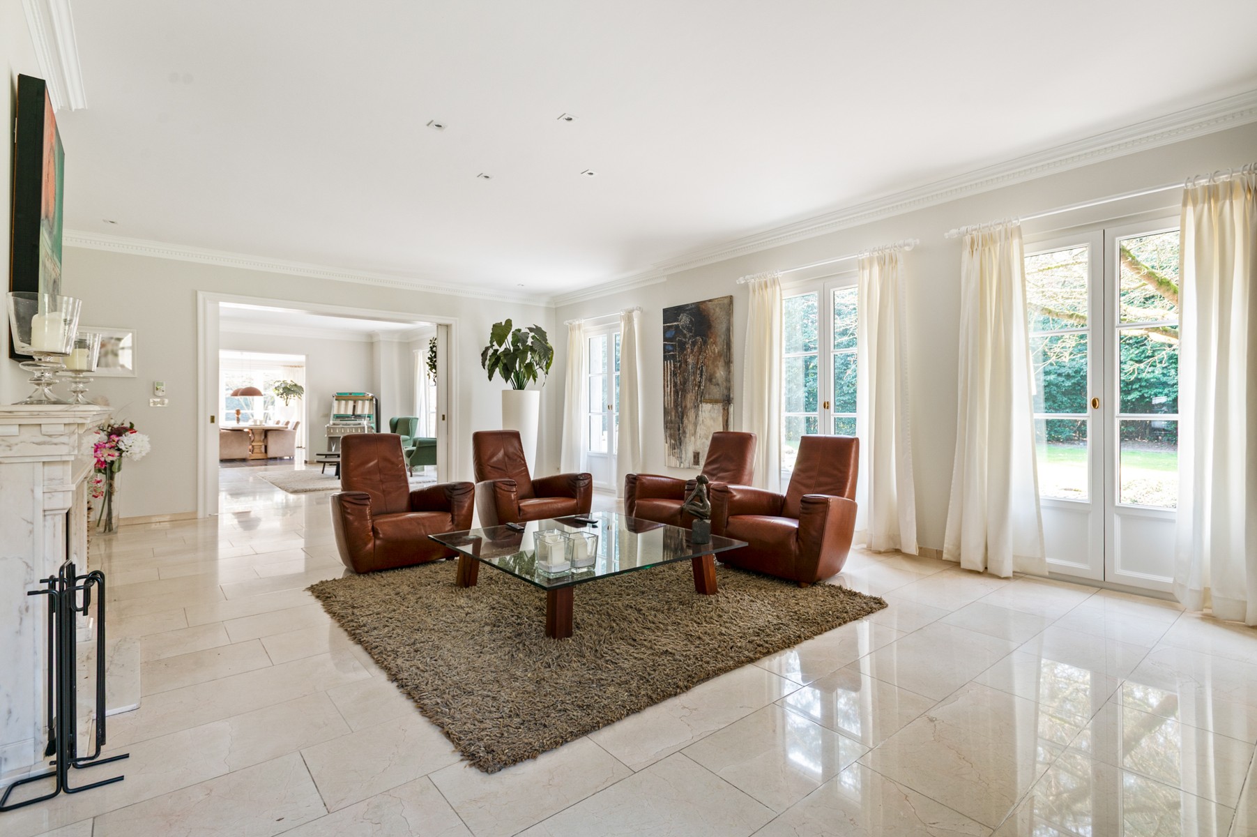 Exclusieve instapklare villa met 15.088m² parktuin - foto 5