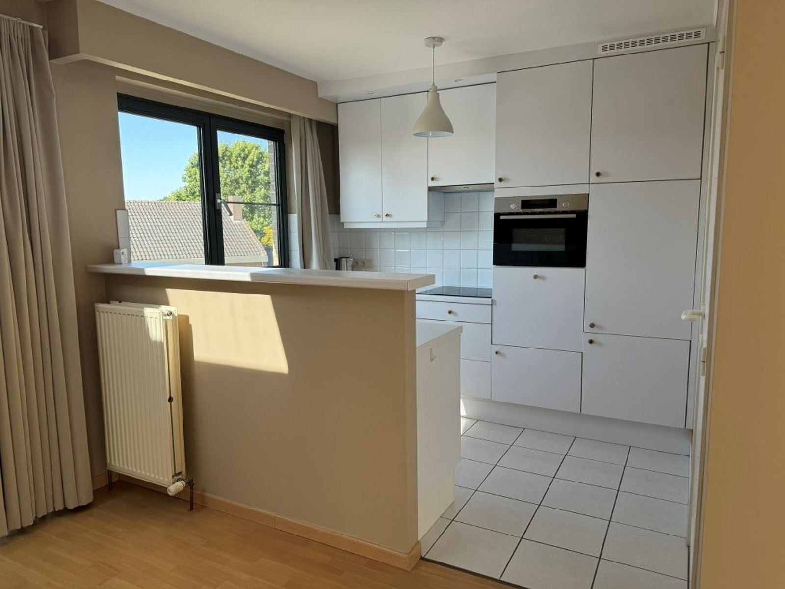 Aangenaam appartement met 2 slaapkamers en terras. - foto 4