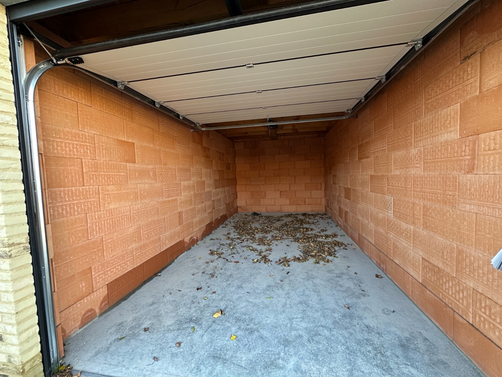 Individuele garages te koop in nieuwbouwproject 'Scarpato' - foto 5