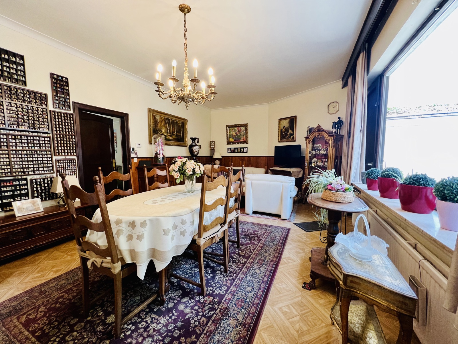 Centraal gelegen 2 slaapkamerappartement met tal van mogelijkheden - foto 4