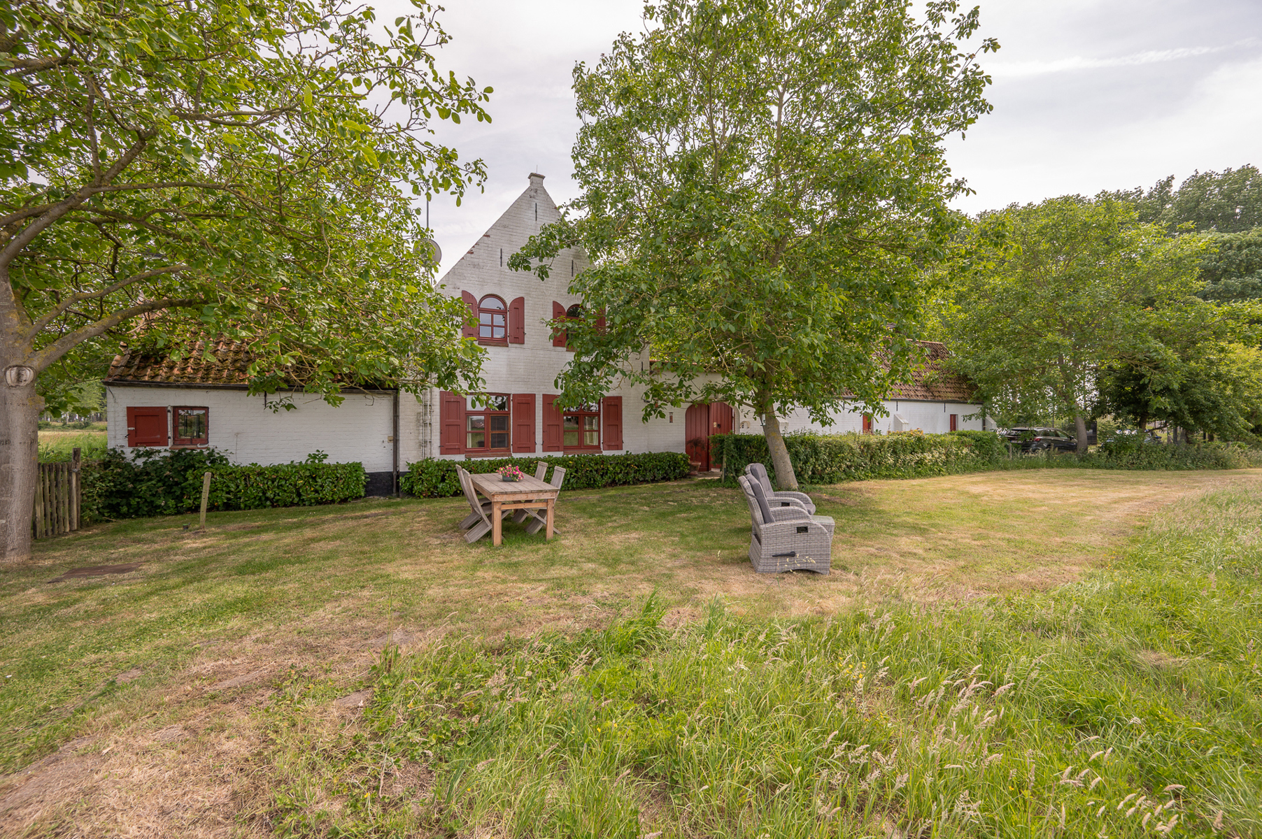 Landhuis langs de oevers van het Damse Leopoldkanaal - foto 5