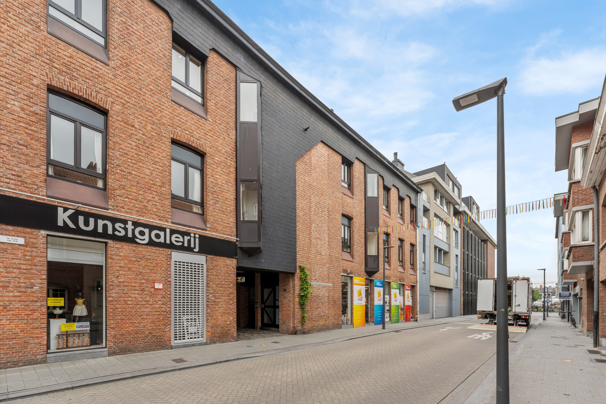 Appartement à vendre à Turnhout avec 3 chambres - photo 2