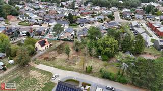 Droomt u van een eigen huis in een serene, groene omgeving, maar toch met een vlotte verbinding naar de belangrijkste invalswegen? Dan is...
