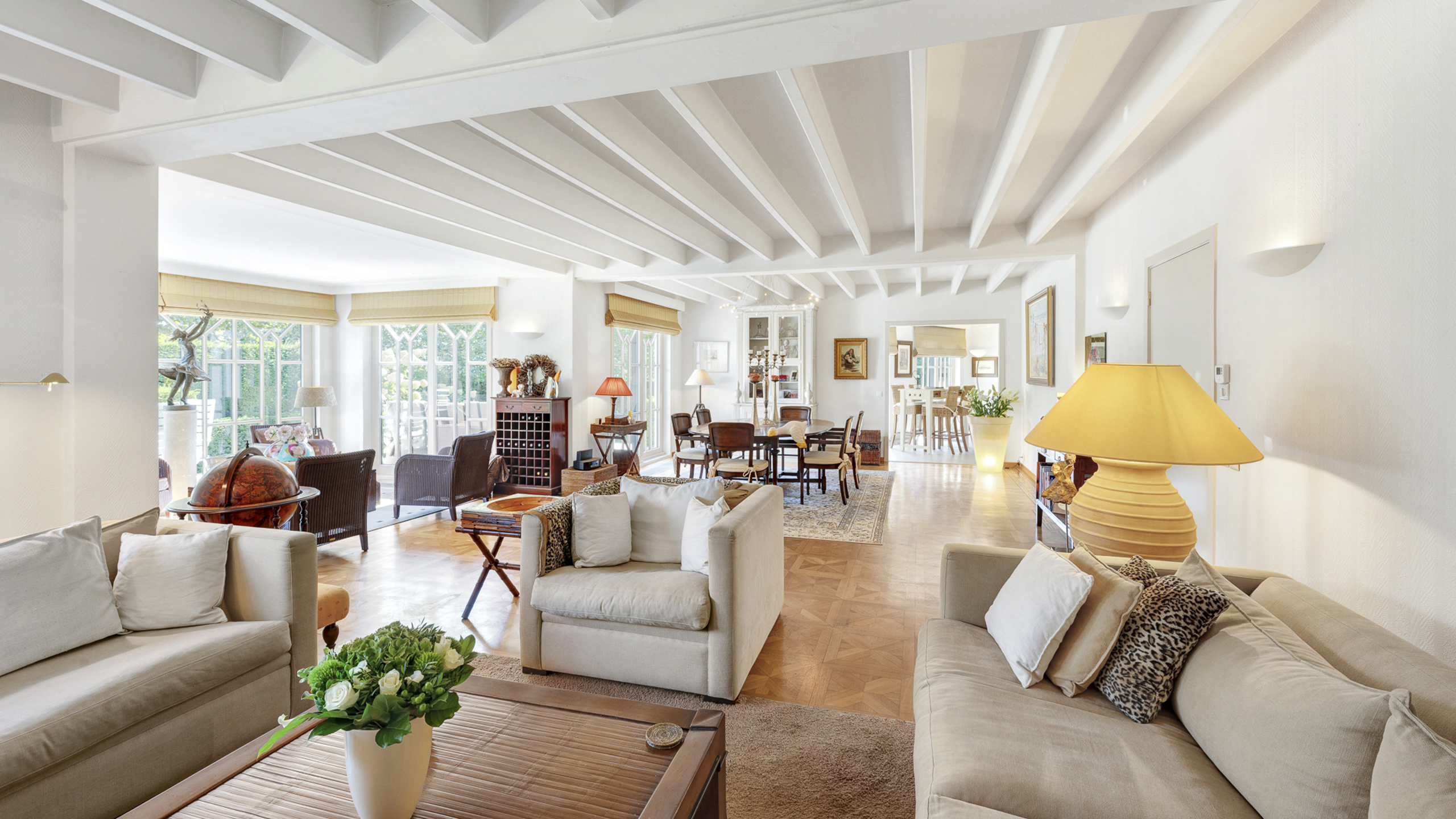 Alleenstaande villa in een rustige, residentiële wijk... - foto 2