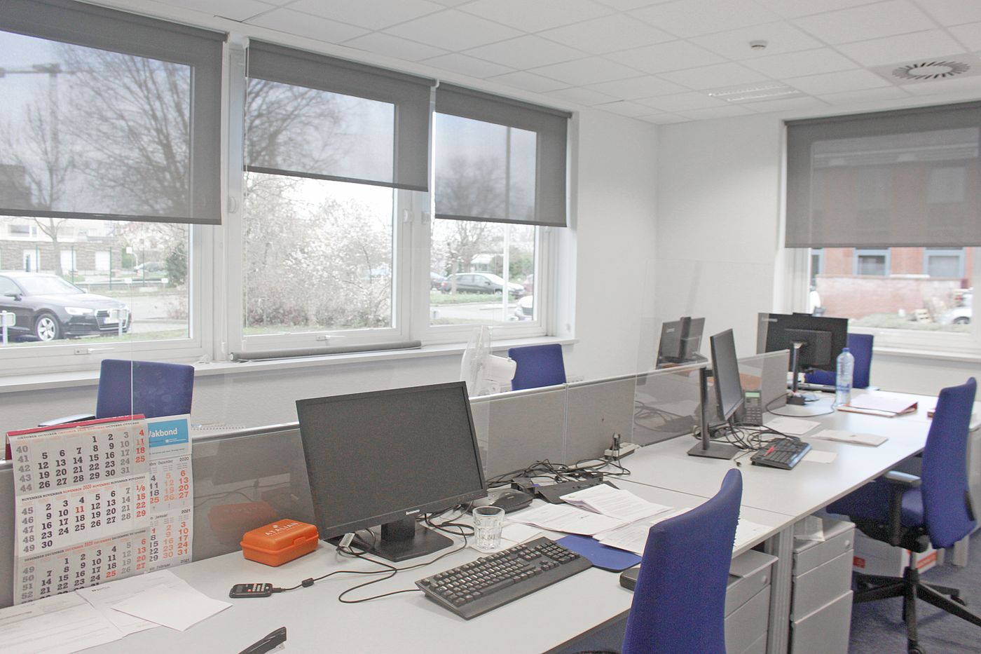 2.000 m² kantoren/polyvalente ruimte nabij R0 - foto 5