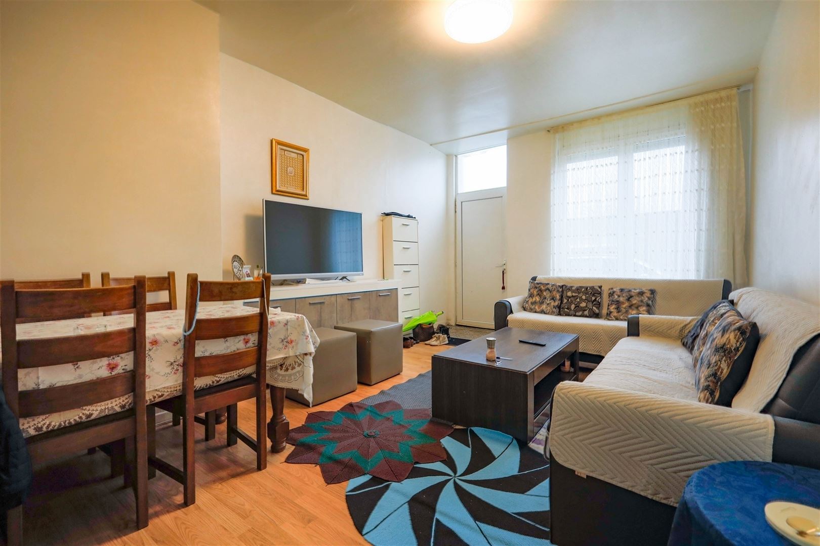 Ruime woning met mogelijkheden te koop - foto 3