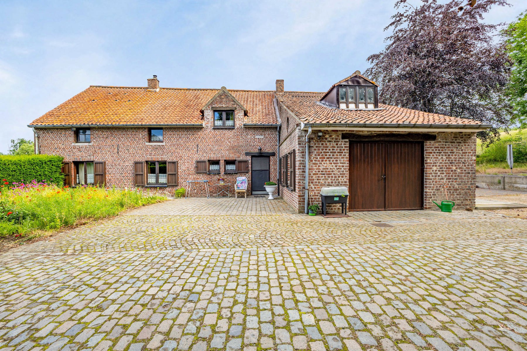 House for sale in Sint-Pieters-Leeuw