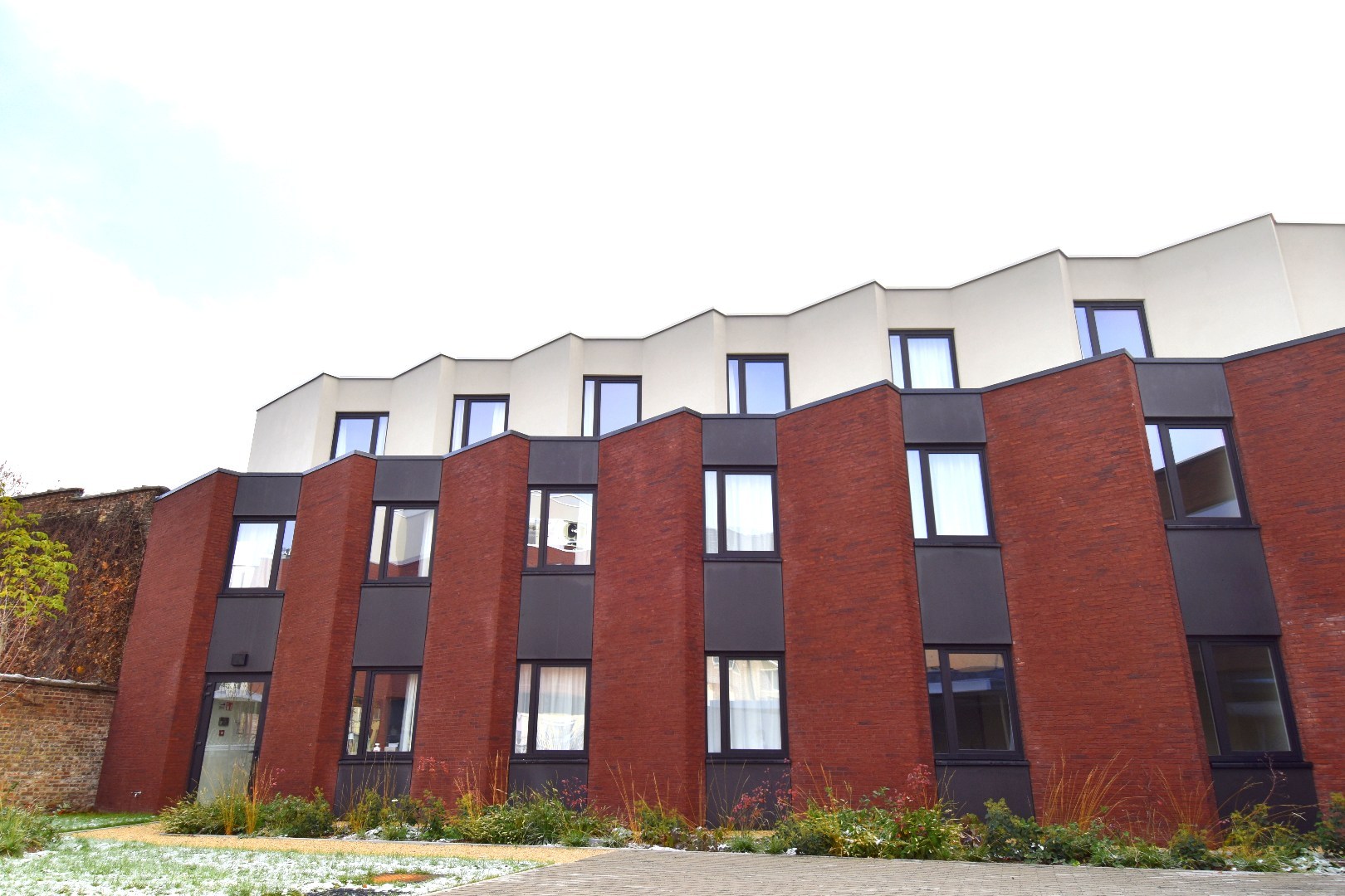 Studentenkamer (25,5 m²) te koop in "Residentie Amand 47" op het Sint-Amandsplein te Kortrijk - foto 4
