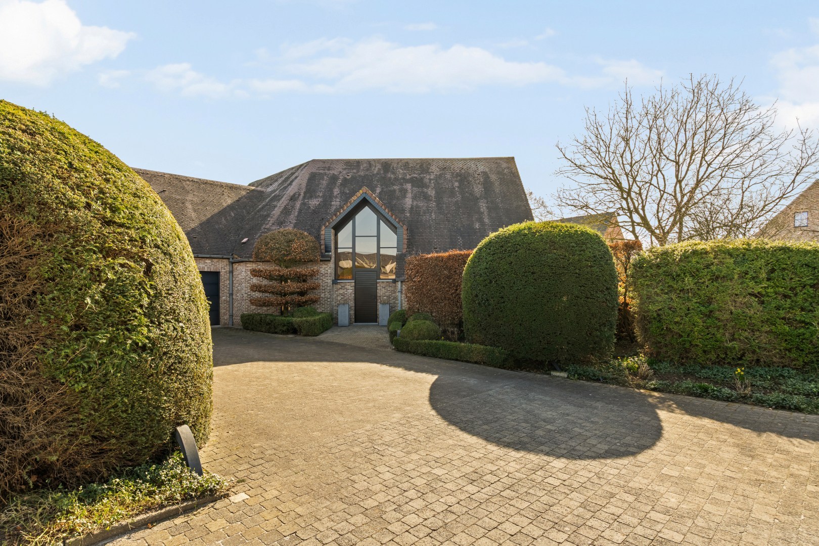 Ruime villa in tweede bouwlijn. - foto 2