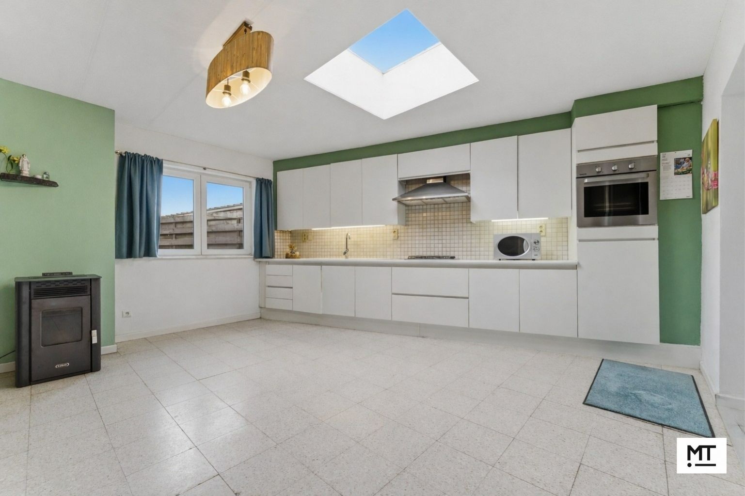 Te renoveren woning met 3 slaapkamers (5 mogelijk) en stadstuin in Bikschote - foto 5
