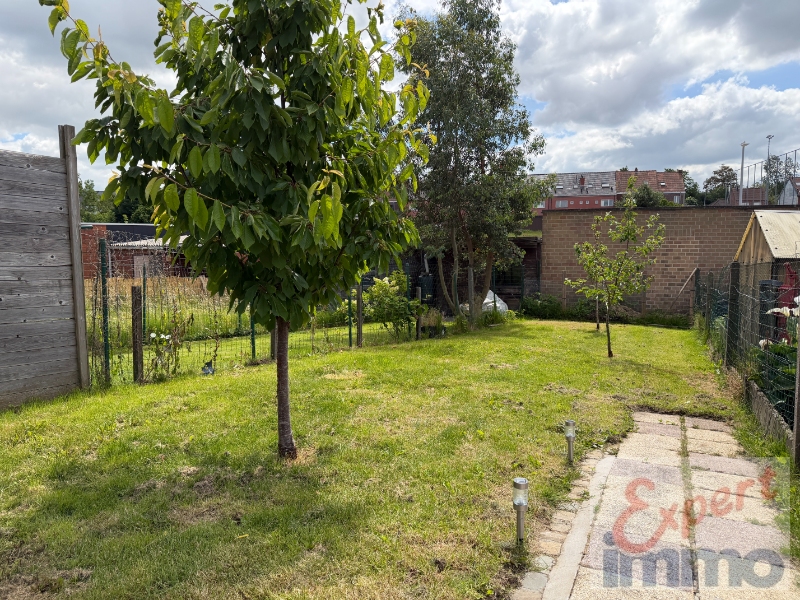 ✨Bewoonbare, verder af te werken, zuid gerichte tuin, starterswoning ... TE KOOP .. via EXPERT-IMMO ✨ - photo 2