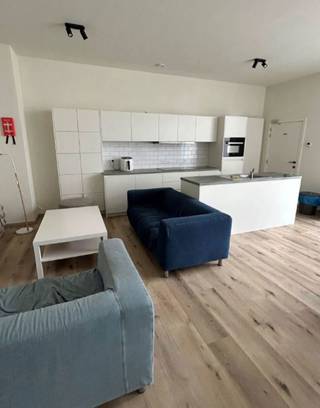 Op zoek naar een comfortabele studentenkamer in het hart van Mechelen? Dit recent vernieuwde studentencomplex biedt moderne kamers met alles erop...
