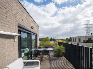 Lichtrijk penthouse met twee slaapkamers, ruime terrassen en indrukwekkende vergezichtenDit stijlvol tweeslaapkamerappartement beschikt over een...