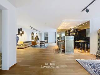 Vous rêvez d'un lieu exclusif alliant l'air iodé à une discrétion absolue ? De Huisleverancier vous invite à découvrir cette impressionnante...