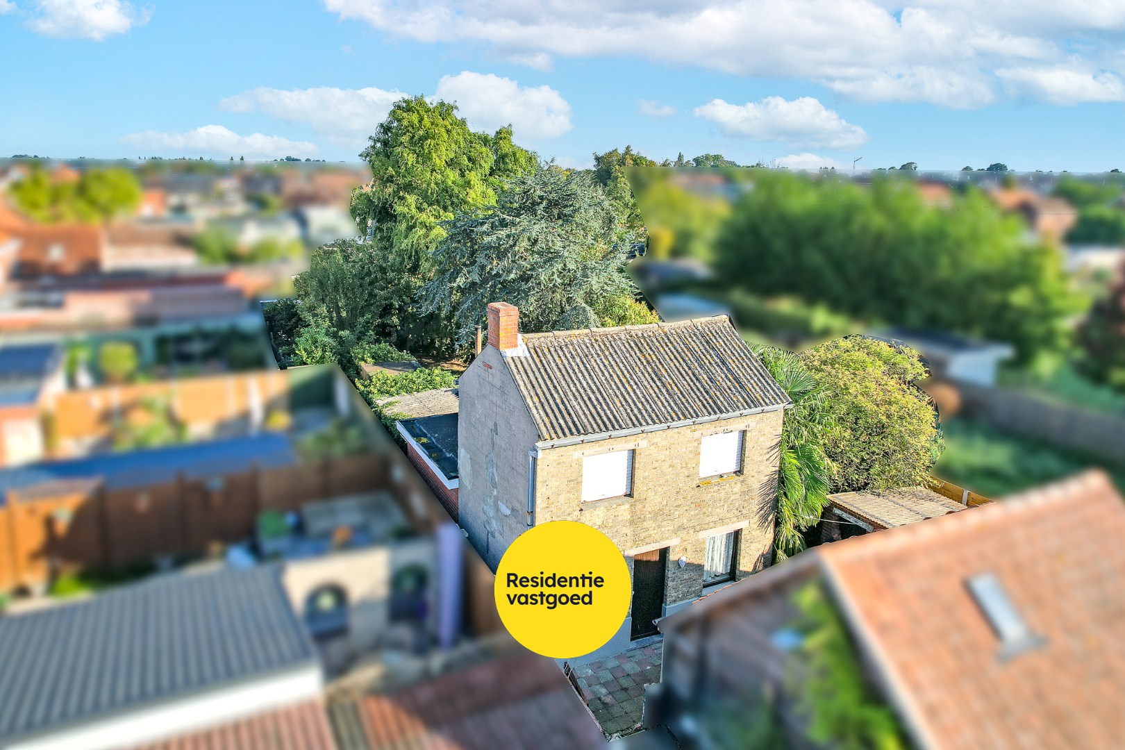 Te renoveren woning op een perceel van 392m² te Houthulst! - foto 3