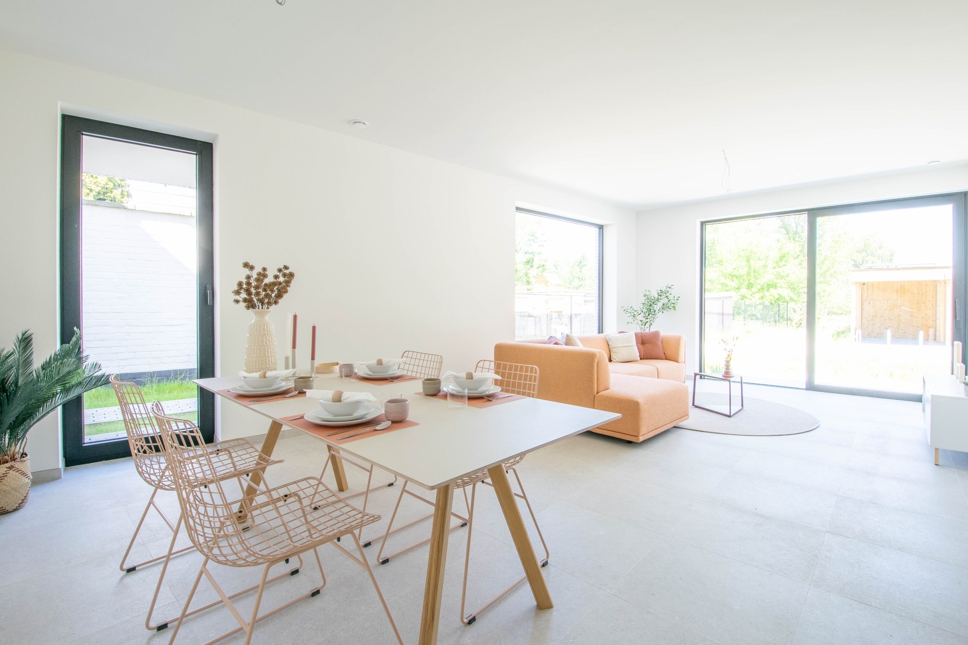 Afgewerkt nieuwbouwappartement met 3 slaapkamers & privé tuin (127m²) - foto 1