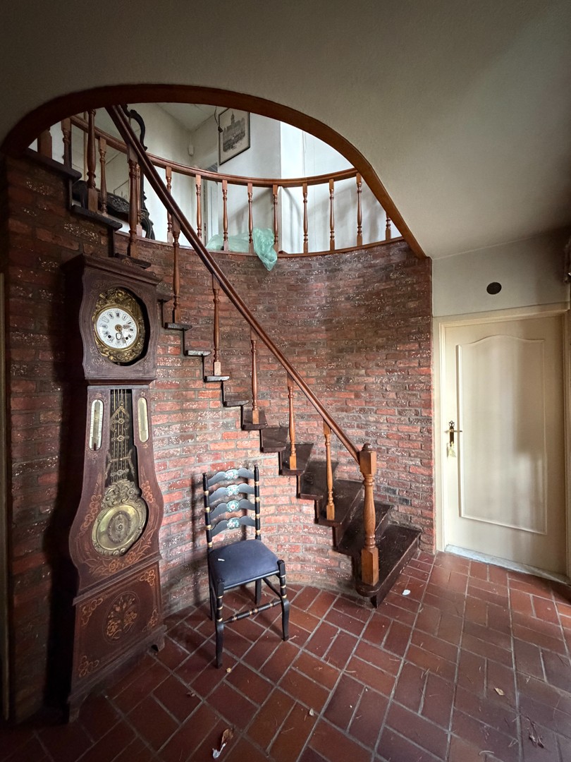House for sale in Maasmechelen with 5 bedrooms - photo 3