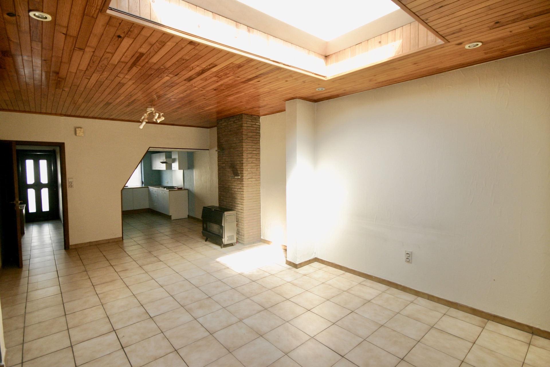 Woning met 3 slpk, terras, tuin en garage voor 199.500 EUR - foto 5