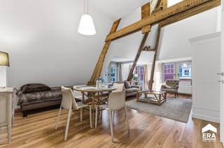 Instapklaar opbrengsteigendom met 4 entiteiten op toplocatie in hartje IeperOp een absolute topligging, op amper 50 meter van de Grote Markt van...