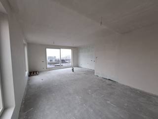 Deze ruime penthouse in Eilandpark, Sint-Lievens-Houtem, wordt volledig afgewerkt en is instapklaar tegen Pasen 2026. De doordachte indeling,...