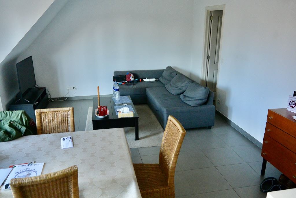 Centraal gelegen dakappartement met 2 slaapkamers ! - foto 5