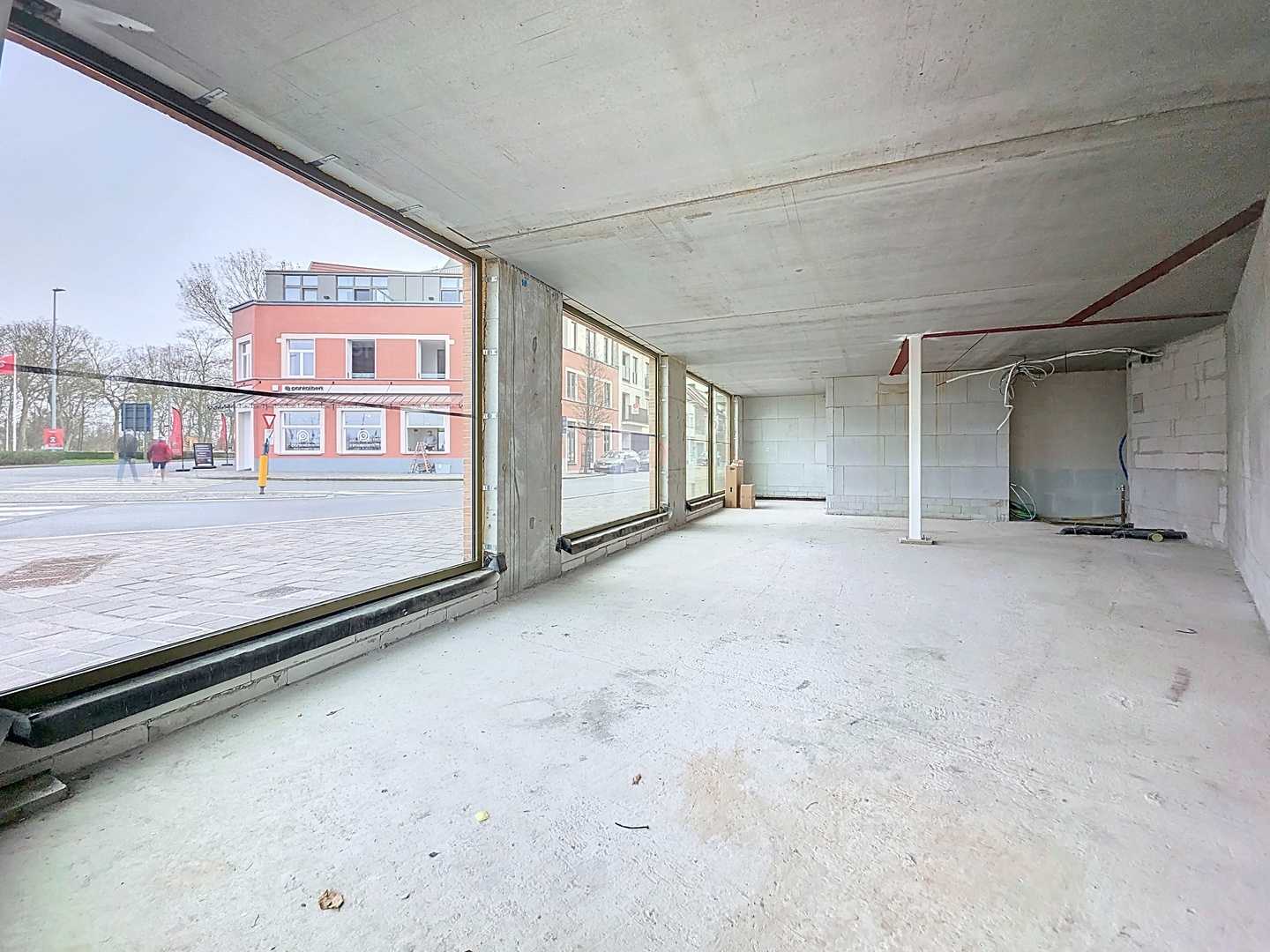 Casco handelsgelijkvloers aan de Kaai te Nieuwpoort-Stad - foto 3