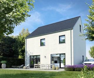 <p><span>Nouveau projet de construction A gLABBEEK</span></p><p><span> </span></p><p><span> Belle maison rurale à construire à Glabbeek sur la Tiensesteenweg (entre les numéros 158 et 160) sur un terrain spacieux de 1078 m² .</span></p><p><span> </span></p><p><span>La charmante maison Nightjar offre 157 m2 au rez-de-chaussée et au 1er étage. </span></p><p><span> L'étage de toit de 56 m2 peut être converti en chambres supplémentaires, bureau, salle de loisirs et espace de stockage. L'escalier est déjà prévu. </span></p><p><span> </span></p><p><span>La propriété peut être réalisée entièrement clé en main ou vous pouvez faire les finitions vous-même. </span></p><p><span> </span></p><p><span>De cette finition casco+, vous bénéficiez déjà de toutes les sécurités, garanties ainsi que du prix fixe. </span></p><p><span> </span></p><p><span>Grâce à une collaboration avec un architecte, cette maison peut encore être adaptée à vos souhaits ou une maison entièrement sur mesure peut être conçue.</span></p><p><span> </span></p><p><span>Plus d'informations <span>: https://www.avlwoningbouw.be/projecten/nieuwbouwwoning-te-glabbeek</span></span></p><p><span> </span></p><p><span> </span></p>