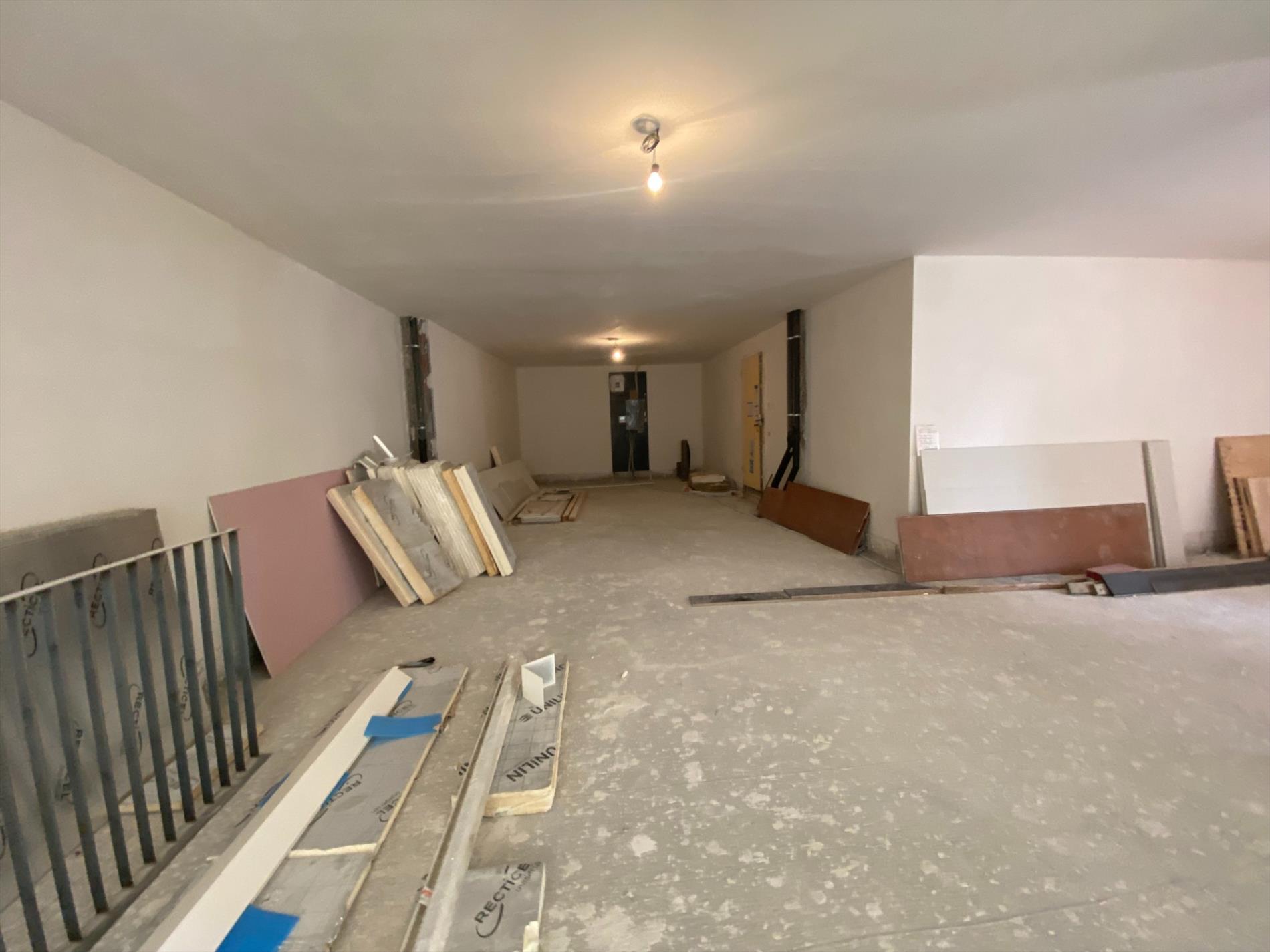 Centraal gelegen handelsruimte van 119m² - foto 3