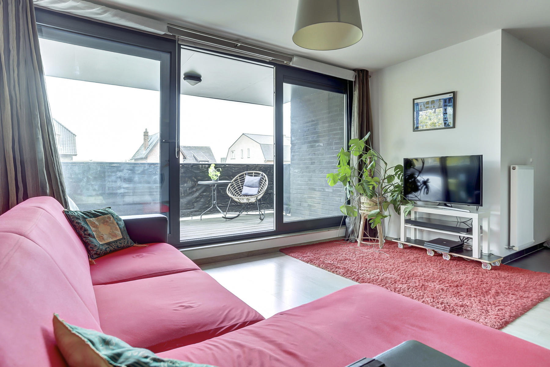 Modern &amp; lichtrijk appartement met terras, 2 slaapkamers en garagebox in Minderhout (Hoogstraten)! - foto 5