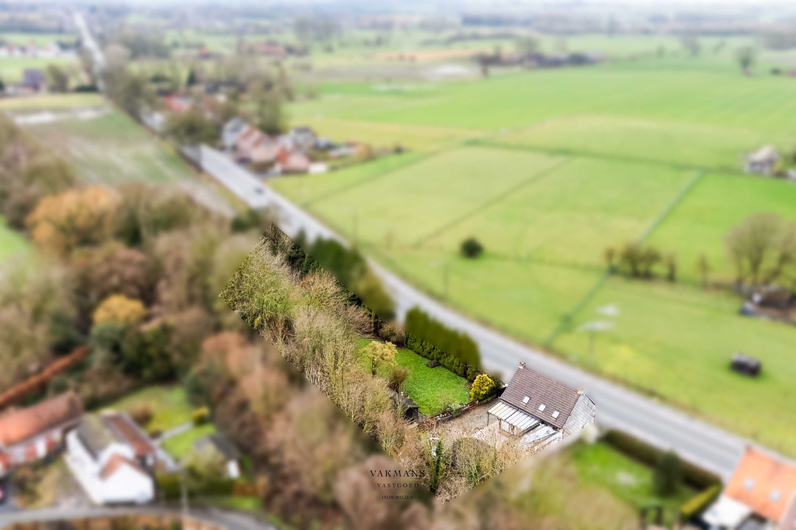 Fermette woning met oprit, dubbele garage en prachtige tuin - foto 4